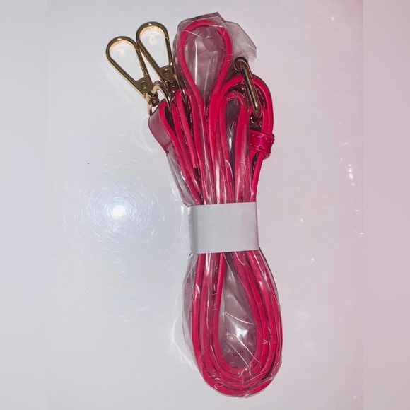 Bebe Irridescent Dark Pink Monogram Purse W/ Matching Wallet & Crossbody Strap - Picture 9 of 14